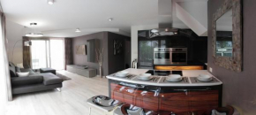 Гостиница Villapark Luxury Apartman Balatonfüred  Балатонфюред